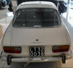 Bild 6/17 von Alfa Romeo 2000 GT Veloce (1971)