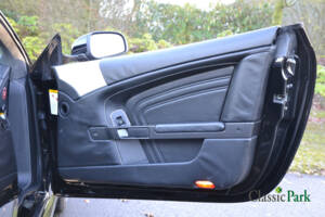 Imagen 28/50 de Aston Martin DBS Volante (2010)