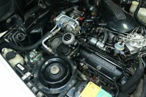 Image 37/50 of Rolls-Royce Corniche III (1991)