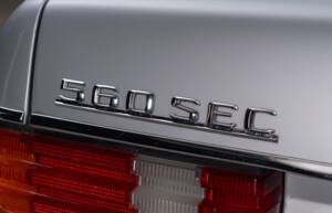 Bild 18/35 von Mercedes-Benz 560 SEC (1988)