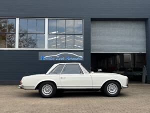 Image 19/100 of Mercedes-Benz 280 SL (1970)