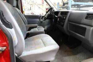 Bild 18/47 von Volkswagen T4 California 2.5 (1995)