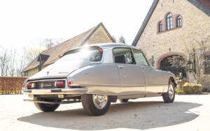 Image 9/53 of Citroën DS 23 Pallas (1972)