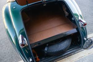 Afbeelding 43/58 van Jaguar XK 120 SE OTS (1954)