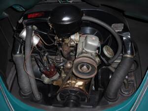 Image 20/81 of Volkswagen Beetle 1200 (1965)