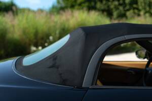 Image 27/50 de Porsche Boxster (2000)