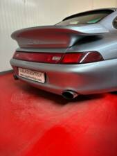 Bild 10/29 von Porsche 911 Turbo (1995)