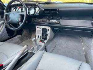 Bild 14/18 von Porsche 911 Carrera 4 (1995)