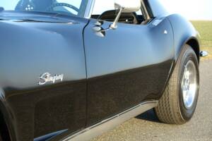 Image 7/23 of Chevrolet Corvette Stingray (1973)