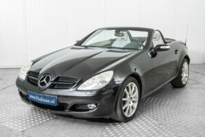 Bild 18/50 von Mercedes-Benz SLK 280 (2005)