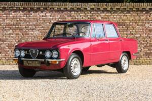 Image 14/50 of Alfa Romeo Giulia Nuova Super 1300 (1975)