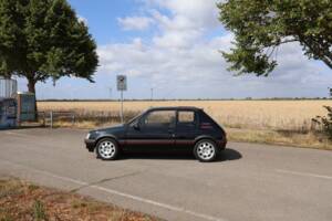 Obraz 24/56 pojazdu Peugeot 205 GTi 1.9 (1991)