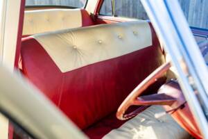 Bild 38/50 von Vauxhall Cresta (1956)