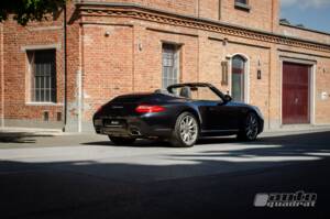 Image 6/15 of Porsche 911 Carrera (2008)