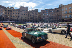 Image 13/15 of Aston Martin DB 2 (1952)