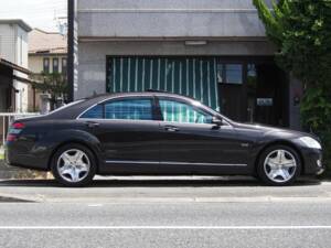 Bild 9/35 von Mercedes-Benz S 600 L (2008)