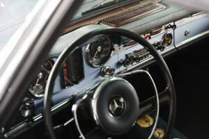 Immagine 27/40 di Mercedes-Benz 230 SL (1966)