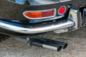 Image 38/46 of Ferrari 275 GTS (1965)