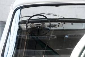 Image 35/50 of BMW 700 LS Luxus (1965)