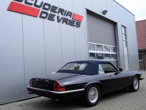 XJS