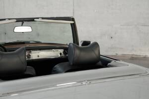 Image 19/50 de Mercedes-Benz 280 SL (1970)