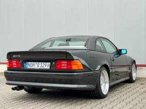 Bild 5/48 von Mercedes-Benz 500 SL 6.0 AMG (1991)
