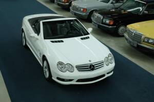 Image 1/50 of Mercedes-Benz SL 55 AMG (2003)
