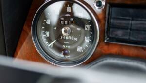 Image 30/50 of Jensen Interceptor MK III (1975)