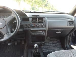 Imagen 28/50 de Ford Escort 1.8 16v (1992)