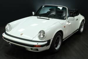 Image 1/30 of Porsche 911 Carrera 3.2 (1986)