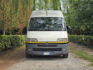 Bild 7/26 von FIAT Ducato 2.8 i.d. TD (2000)