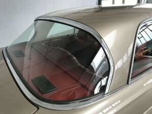 Image 12/38 de Mercedes-Benz 280 SE (1967)