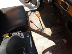 Image 16/50 de FIAT 127 (1972)