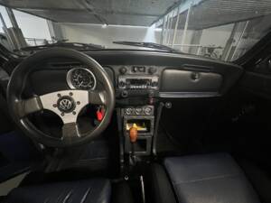 Image 17/63 of Volkswagen Beetle 1302 LS (1971)
