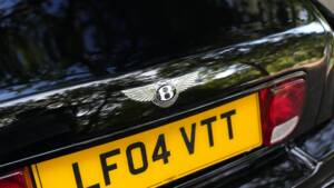 Image 13/50 of Bentley Arnage T (2004)