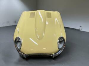 Image 6/22 de Jaguar Type E 4.2 (1965)