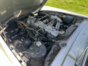 Image 12/15 of Mercedes-Benz 230 SL (1967)