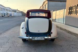 Image 5/26 de Ford V8 Deluxe Club Cabriolet (1937)
