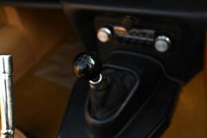 Image 21/26 de Jaguar Type E V12 (1973)