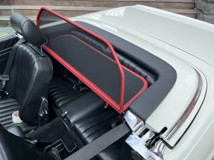 Imagen 41/43 de Mercedes-Benz 500 SL (1985)