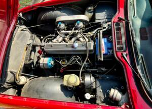 Image 9/9 de Triumph TR 6 (1976)