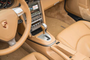 Bild 71/96 von Porsche 911 Carrera 4 (2006)