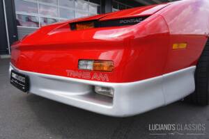 Bild 18/66 von Pontiac Firebird TransAm (1989)