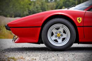 Bild 22/55 von Ferrari 308 GTBi (1981)