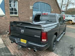 Image 12/32 of Dodge Ram 1500 (2014)