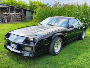 Bild 4/8 von Chevrolet Camaro Z28 (1985)