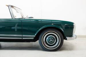 Immagine 21/32 di Mercedes-Benz 250 SL (1967)