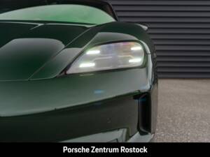 Bild 12/35 von Porsche Taycan 4S Sport Turismo (2026)