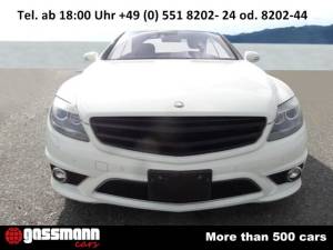 Imagen 2/15 de Mercedes-Benz CL 63 AMG (2007)