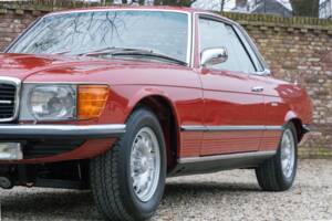 Bild 29/50 von Mercedes-Benz 280 SLC (1975)